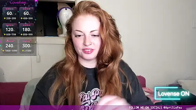 Snapshot of aaprill chatting on 16, 10, 2025 aaprill online show from 16, 10, 2025