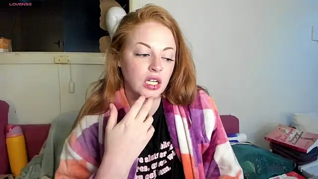 Snapshot of aaprill chatting on 31, 10, 2025 aaprill online show from 31, 10, 2025