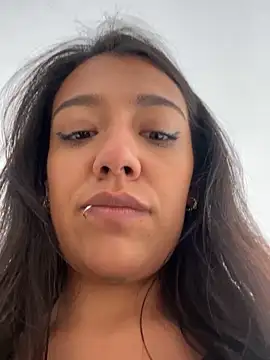 Samy Vegaa online show from 28, 12, 2024