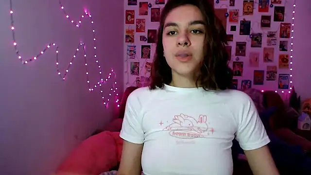 Snapshot of Celine_Dionn chatting on 2, 1, 2025 Celine Dionn online show from 2, 1, 2025