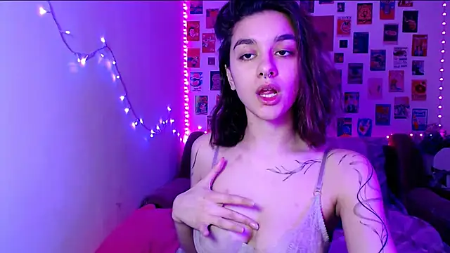 Snapshot of Celine_Dionn chatting on 15, 2, 2025 Celine Dionn online show from 15, 2, 2025