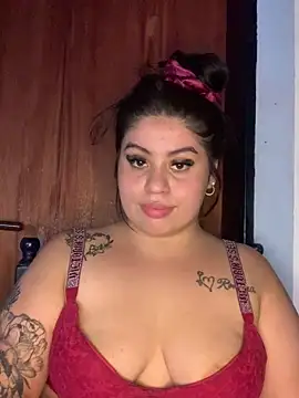 NenaRicaok online show from 7, 2, 2025