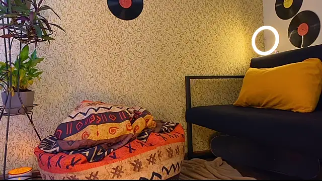 EmmyAmbros online show from 22, 2, 2025