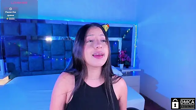 Venus velez  online show from 11, 12, 2024