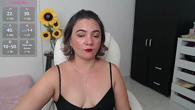 ana milf online show from 16, 12, 2024