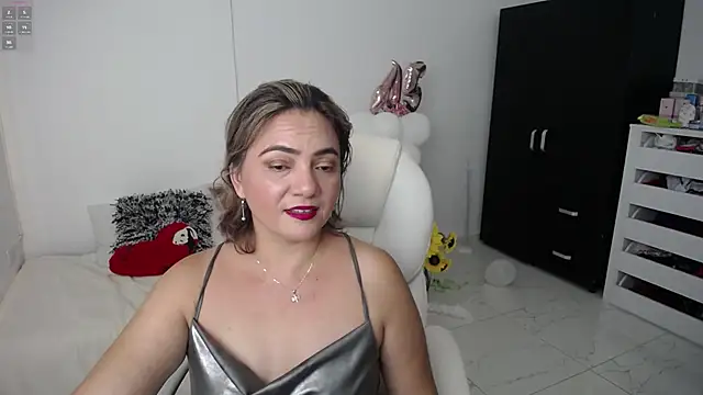 ana milf online show from 2, 2, 2025