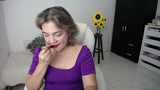 ana milf online show from 8, 2, 2025
