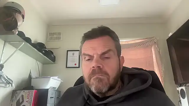 Snapshot of toptugger chatting on 20, 1, 2025 toptugger online show from 20, 1, 2025