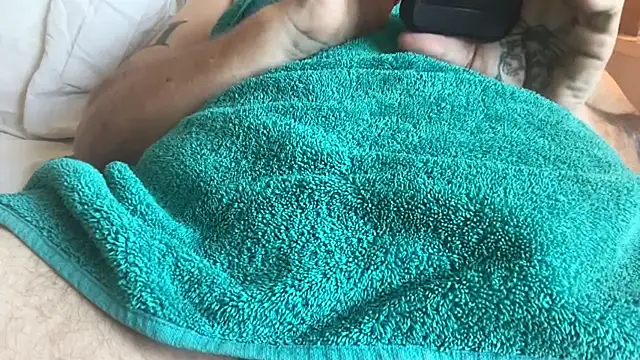 Snapshot of toptugger chatting on 30, 9, 2025 toptugger online show from 30, 9, 2025