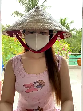 BabyThree  online show from 22, 10, 2025