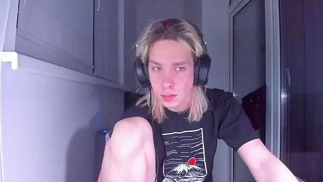 Snapshot of matt_spark chatting on 23, 2, 2025 matt spark online show from 23, 2, 2025