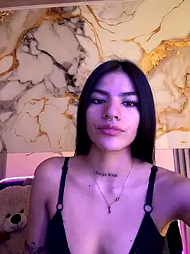 Snapshot of liss_hot_ chatting on 12, 11, 2025 liss hot online show from 12, 11, 2025