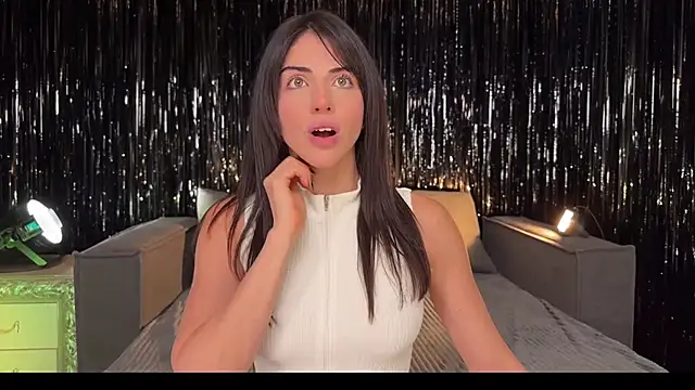 Snapshot of Super_Suka chatting on 10, 1, 2026 Super Suka online show from 10, 1, 2026