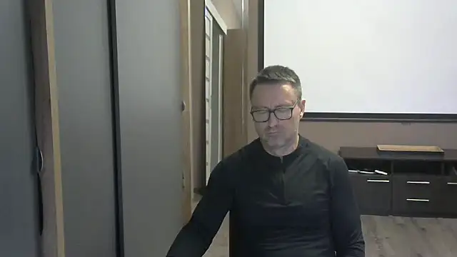 HarrySnake online show from 5, 10, 2025
