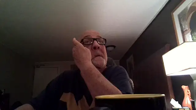 Snapshot of --JimmyJamzs-- chatting on 5, 12, 2025 --JimmyJamzs-- online show from 5, 12, 2025