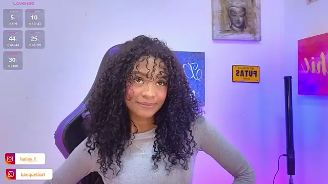 Snapshot of Heily_Fox chatting on 7, 2, 2025 Heily Fox online show from 7, 2, 2025