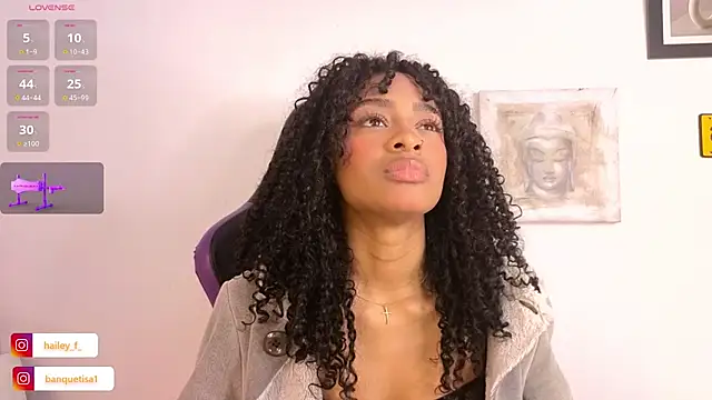 Snapshot of Heily_Fox chatting on 21, 2, 2025 Heily Fox online show from 21, 2, 2025