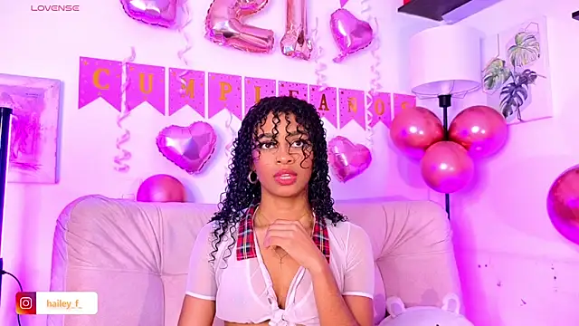 Snapshot of Heily_Fox chatting on 4, 3, 2025 Heily Fox online show from 4, 3, 2025