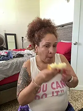 ladycreamypr2 online show from 3, 3, 2026