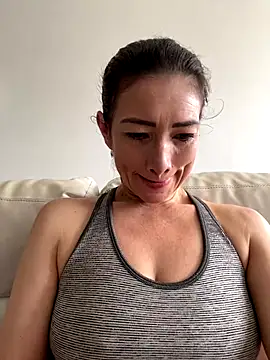 Yulia sx online show from 17, 10, 2025