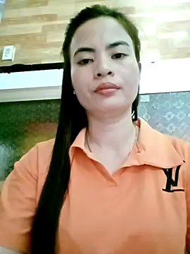 NgocQuyen2K online show from 14, 2, 2025
