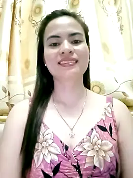 NgocQuyen2K online show from 18, 2, 2025