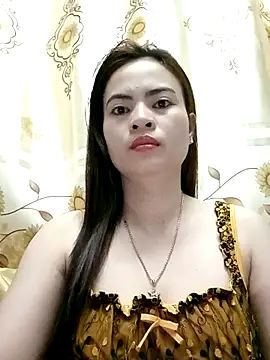 NgocQuyen2K online show from 18, 2, 2025