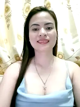 NgocQuyen2K online show from 19, 2, 2025