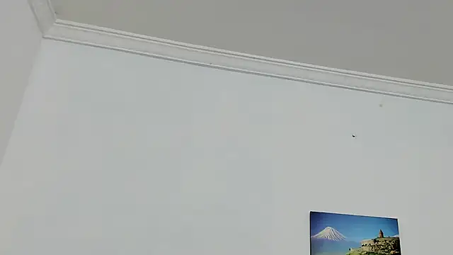 Latin Mature975 online show from 14, 10, 2025