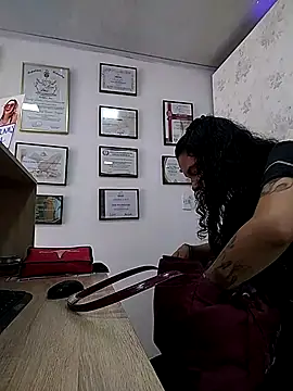 Snapshot of rebekka_simpson chatting on 1, 3, 2025 rebekka simpson online show from 1, 3, 2025