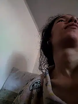 Snapshot of rebekka_simpson chatting on 12, 11, 2025 rebekka simpson online show from 12, 11, 2025