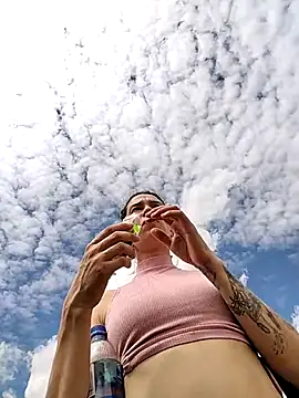 Snapshot of rebekka_simpson chatting on 17, 11, 2025 rebekka simpson online show from 17, 11, 2025