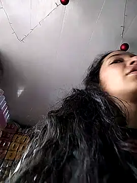 Snapshot of rebekka_simpson chatting on 19, 11, 2025 rebekka simpson online show from 19, 11, 2025