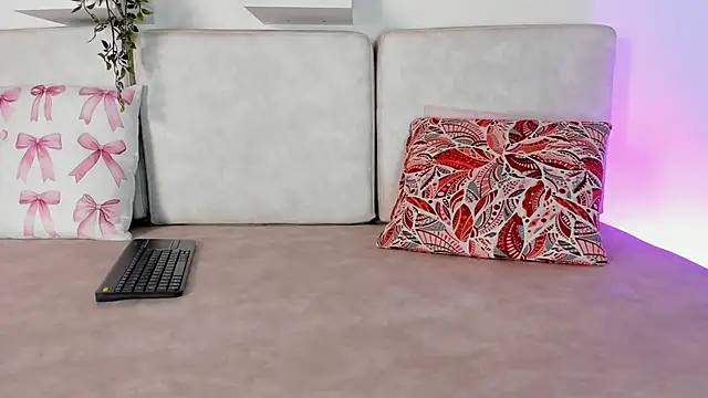 Malka Burning online show from 16, 2, 2025