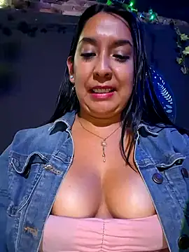 Bella keny online show from 4, 3, 2025