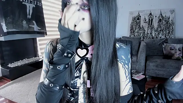 Snapshot of SophieHill_gh chatting on 31, 3, 2026 SophieHill gh online show from 31, 3, 2026