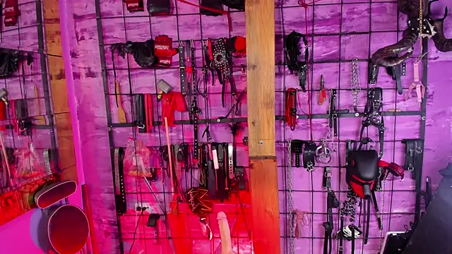 Snapshot of alexia_aitanaa_ chatting on 29, 10, 2025 alexia aitanaa online show from 29, 10, 2025