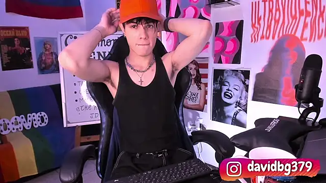 Snapshot of cinnamon_boyxxx chatting on 17, 3, 2025 cinnamon boyxxx online show from 17, 3, 2025