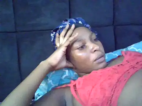 Midnight Clique  online show from 3, 11, 2025