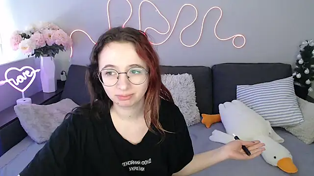 Snapshot of Mini_Diva chatting on 15, 3, 2026 Mini Diva online show from 15, 3, 2026