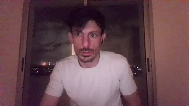 nicolaaaaas online show from 21, 1, 2025