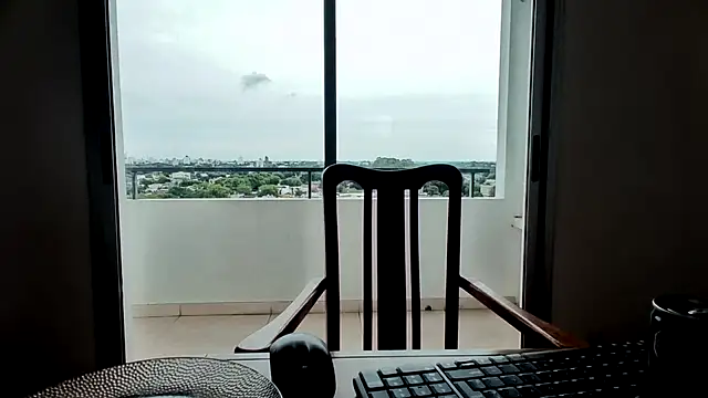 nicolaaaaas online show from 24, 1, 2025