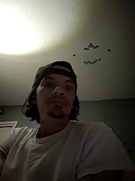 Snapshot of gifted723 chatting on 15, 10, 2025 gifted723 online show from 15, 10, 2025