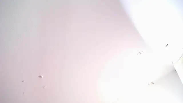 Snapshot of luly_pink chatting on 8, 11, 2025 luly pink online show from 8, 11, 2025