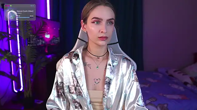 Snapshot of Kamila_icee chatting on 19, 10, 2025 Kamila icee online show from 19, 10, 2025