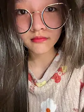 Krixxi22 online show from 7, 3, 2026