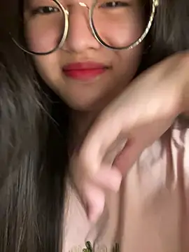 Krixxi22 online show from 28, 3, 2026