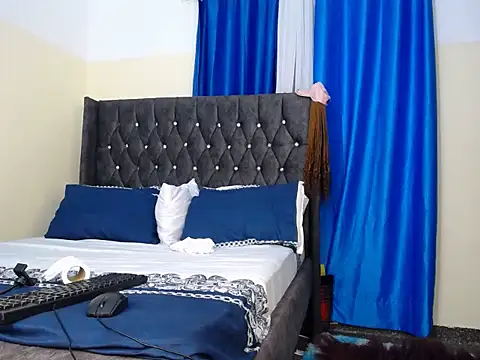 scarletdior online show from 2, 11, 2025