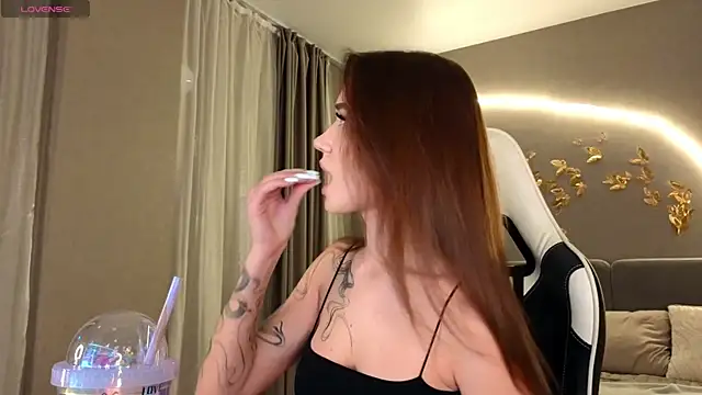 Snapshot of BBabyShark chatting on 31, 10, 2025 BBabyShark online show from 31, 10, 2025