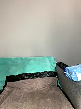 MimiCurves online show from 11, 9, 2025